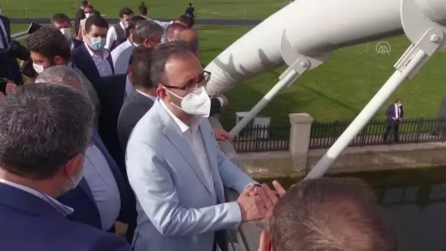 AFYONKARAHİSAR - Gençlik ve Spor Bakanı Mehmet Muharrem Kasapoğlu, Afyonkarahisar'da Açıklaması AFYONKARAHİSAR - Gençlik ve Spor Bakanı Mehmet Muharrem Kasapoğlu, Afyonkarahisar'da Açıklaması