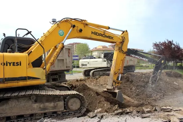 Ali Fuat Başgil Köprüsü trafiğe kapatıldı Ali Fuat Başgil Köprüsü trafiğe kapatıldı
