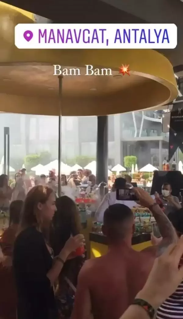 ANTALYA'DA, OTELDE HINCA HINÇ 'KORONA' PARTİSİ ANTALYA'DA, OTELDE HINCA HINÇ 'KORONA' PARTİSİ