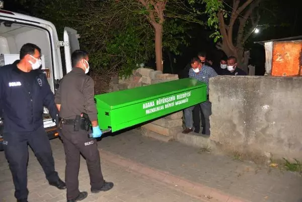Son dakika haber! ADANA BABASI VE AĞABEYİNİ ÖLDÜREN ZANLI, DAHA ÖNCE DE POLİSE SALDIRMIŞ Son dakika haber! ADANA BABASI VE AĞABEYİNİ ÖLDÜREN ZANLI, DAHA ÖNCE DE POLİSE SALDIRMIŞ