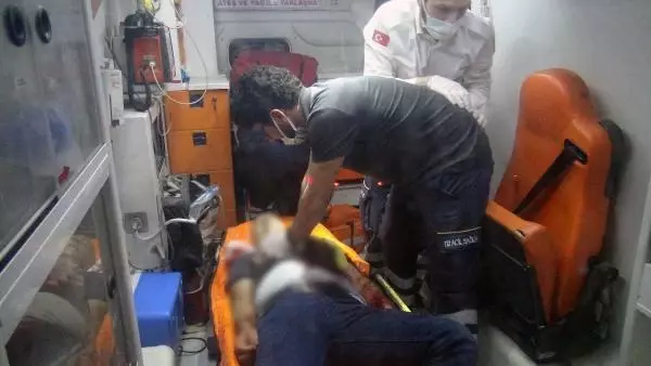 Son dakika haber! ADANA BABASI VE AĞABEYİNİ ÖLDÜREN ZANLI, DAHA ÖNCE DE POLİSE SALDIRMIŞ Son dakika haber! ADANA BABASI VE AĞABEYİNİ ÖLDÜREN ZANLI, DAHA ÖNCE DE POLİSE SALDIRMIŞ