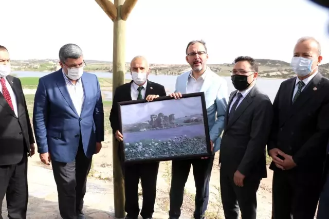 Son dakika haber... Bakan Kasapoğlu Frig Vadisi'nde yürütülen spor turizmi yatırımlarını değerlendirdi Son dakika haber... Bakan Kasapoğlu Frig Vadisi'nde yürütülen spor turizmi yatırımlarını değerlendirdi