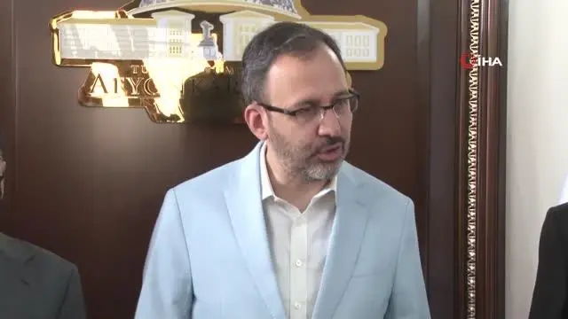 Son dakika! Bakan Kasapoğlu: 'Gençlik ve spor yatırımlarındaki seviyeyi farklı noktalara taşıyacağız' Son dakika! Bakan Kasapoğlu: 'Gençlik ve spor yatırımlarındaki seviyeyi farklı noktalara taşıyacağız'