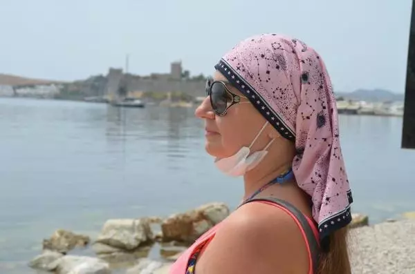 Bodrum plajları 'tam kapanmada' turistlere kaldı Bodrum plajları 'tam kapanmada' turistlere kaldı