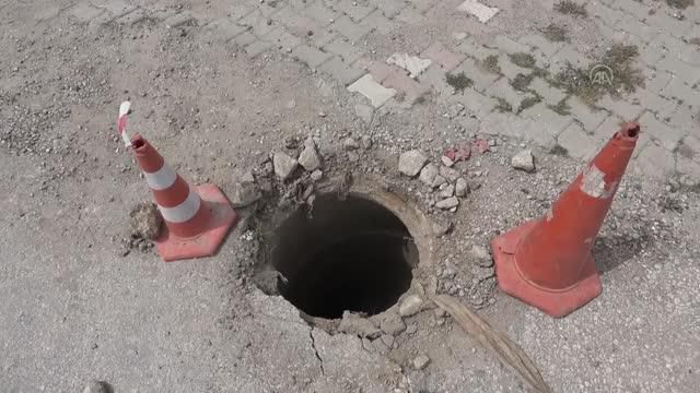 ÇANAKKALE - Ayvacık'ta rögar kapağı ve mazgal ızgaraları çalındı ÇANAKKALE - Ayvacık'ta rögar kapağı ve mazgal ızgaraları çalındı