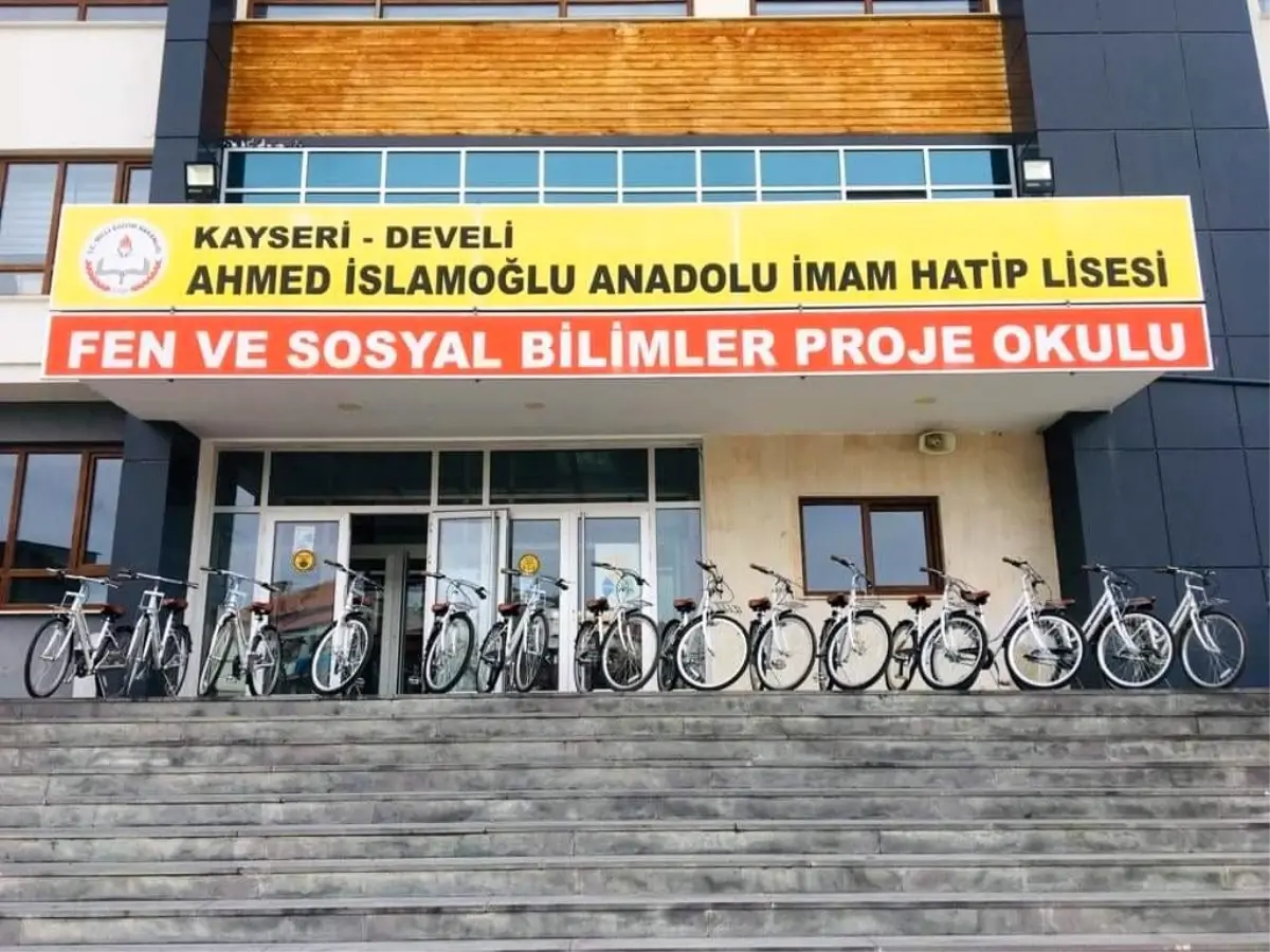 develi ahmed islamoglu anadolu imam hatip lisesinde kardes okul protokolu imzalandi