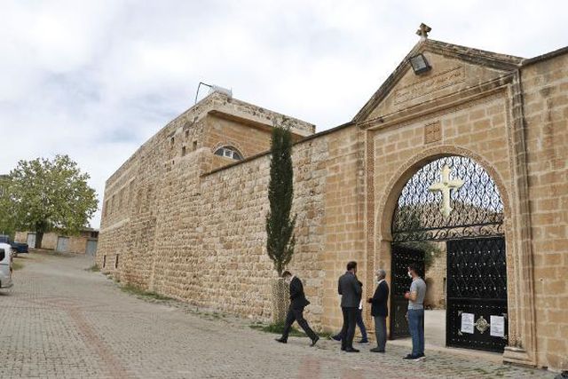DİLLERİN, DİNLERİN BULUŞTUĞU MİDYAT'TA UNESCO SEVİNCİ DİLLERİN, DİNLERİN BULUŞTUĞU MİDYAT'TA UNESCO SEVİNCİ
