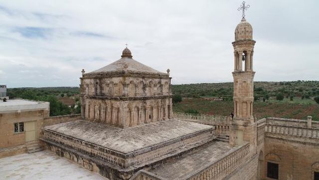 DİLLERİN, DİNLERİN BULUŞTUĞU MİDYAT'TA UNESCO SEVİNCİ DİLLERİN, DİNLERİN BULUŞTUĞU MİDYAT'TA UNESCO SEVİNCİ