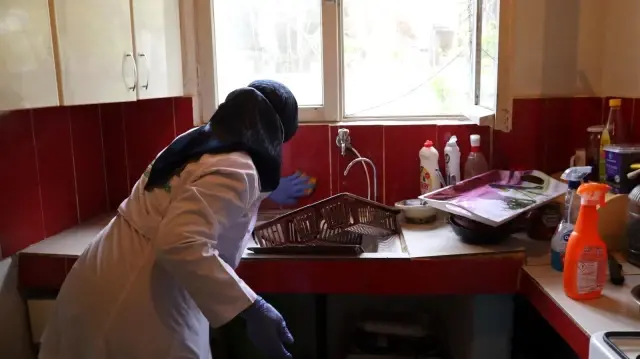 Düzce Belediyesi Evde Öz Bakım Hizmeti ile ihtiyaç sahiplerinin yardımına koşuyor