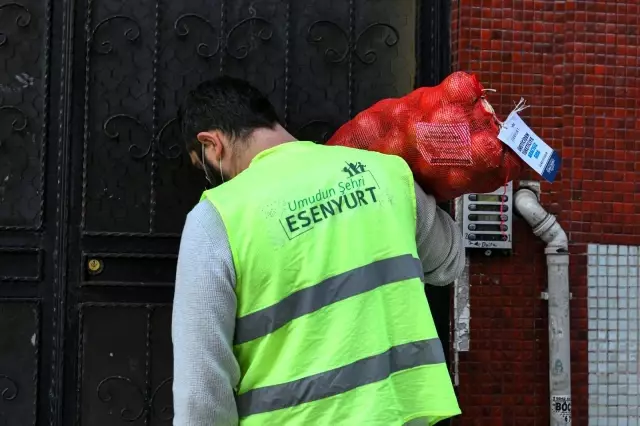 Esenyurt Belediyesi, Nisan ayında hizmetlerini artırarak devam etti Esenyurt Belediyesi, Nisan ayında hizmetlerini artırarak devam etti