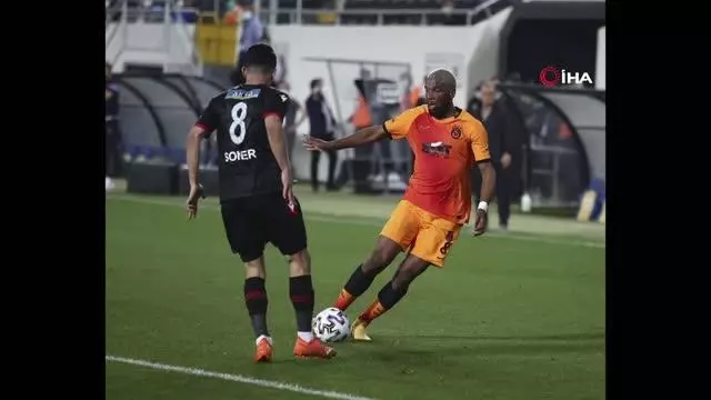 Gençlerbirliği - Galatasaray maçından kareler -2- Gençlerbirliği - Galatasaray maçından kareler -2-