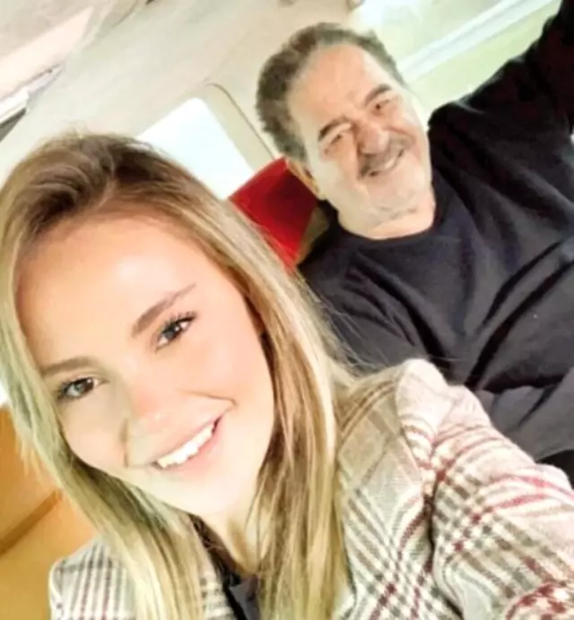 Son dakika: Ünlü türkücü İbrahim Tatlıses ve Gülçin Karakaya evlendi! Son dakika: Ünlü türkücü İbrahim Tatlıses ve Gülçin Karakaya evlendi!