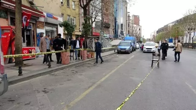 İstanbul'da silahlı çatışma anları kamerada: Çocuğunu bırakıp böyle kaçtı