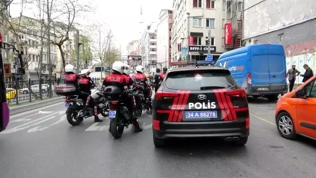 Silahlı çatışmada çocuğunu bırakıp böyle kaçtı Silahlı çatışmada çocuğunu bırakıp böyle kaçtı