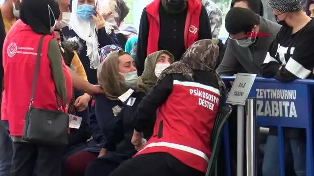 İSTANBUL ? ŞEHİT MÜSLÜM TOPRAK SON YOLCULUĞUNA UĞURLANDI İSTANBUL ? ŞEHİT MÜSLÜM TOPRAK SON YOLCULUĞUNA UĞURLANDI