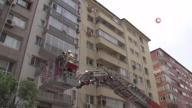 İzmir'de görme engelli kediye nefes kesen kurtarma operasyonu İzmir'de görme engelli kediye nefes kesen kurtarma operasyonu