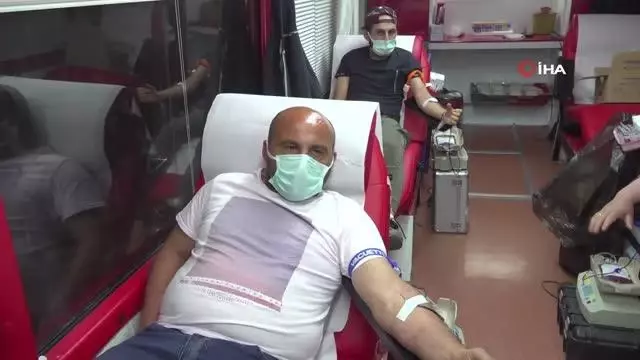 Kan bağışı kampanyasına vatandaşlardan destek Kan bağışı kampanyasına vatandaşlardan destek