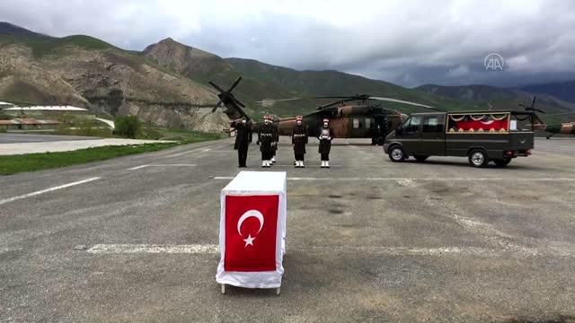Şehit Piyade Uzman Çavuş Asan, memleketi Kütahya'ya uğurlandı Şehit Piyade Uzman Çavuş Asan, memleketi Kütahya'ya uğurlandı