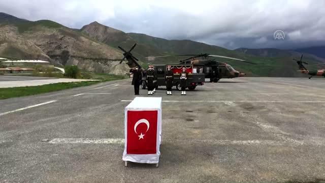 Şehit Piyade Uzman Çavuş Asan, memleketi Kütahya'ya uğurlandı Şehit Piyade Uzman Çavuş Asan, memleketi Kütahya'ya uğurlandı