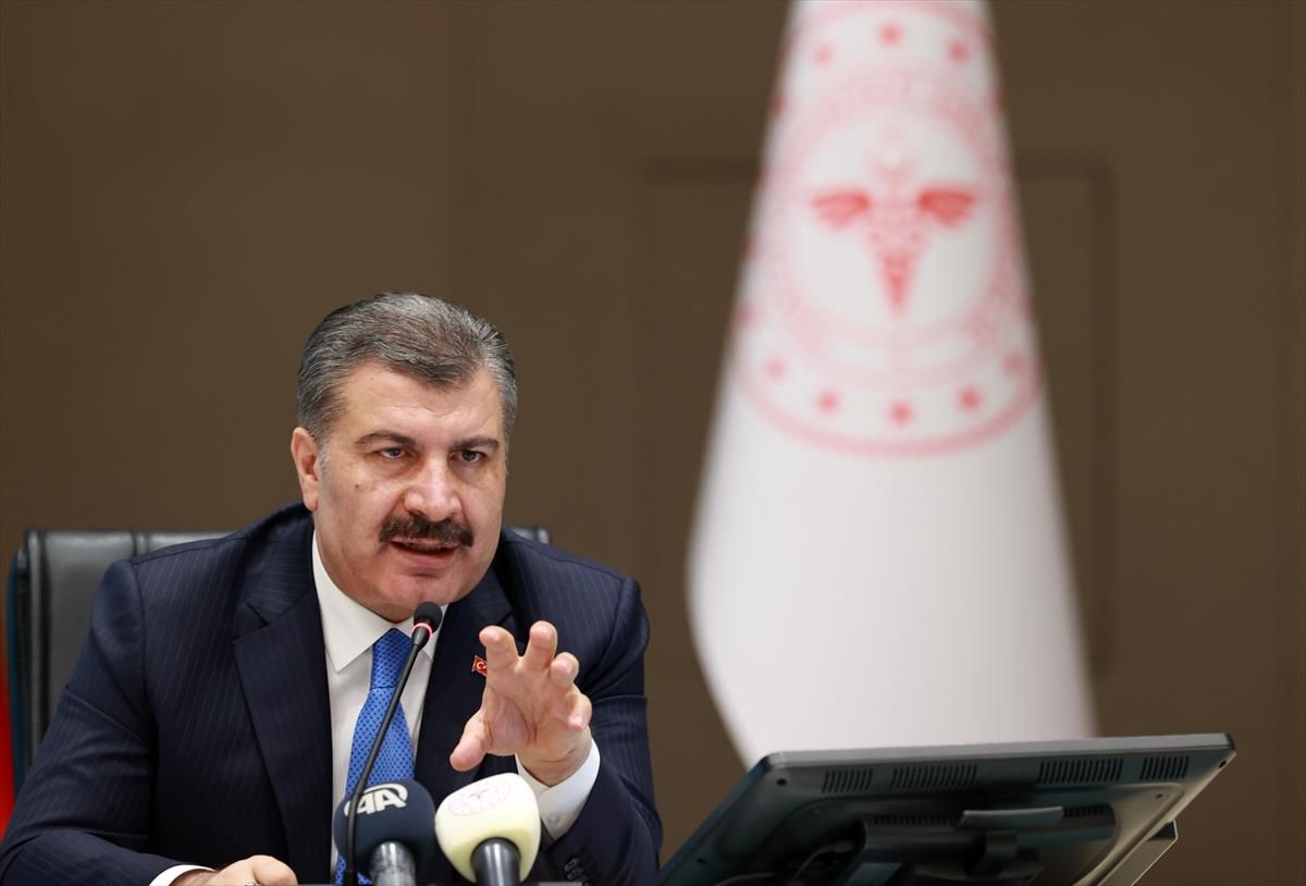 Son Dakika: Türkiye'de 2 Mayıs günü koronavirüs nedeniyle 340 kişi vefat etti, 25 bin 980 yeni vaka tespit edildi