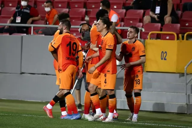 Süper Lig: Gençlerbirliği: 0 Galatasaray: 1 (İlk yarı) Süper Lig: Gençlerbirliği: 0 Galatasaray: 1 (İlk yarı)