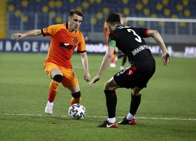 Süper Lig: Gençlerbirliği: 0 - Galatasaray: 2 (Maç sonucu) Süper Lig: Gençlerbirliği: 0 - Galatasaray: 2 (Maç sonucu)