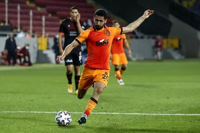 Süper Lig: Gençlerbirliği: 0 - Galatasaray: 2 (Maç sonucu) Süper Lig: Gençlerbirliği: 0 - Galatasaray: 2 (Maç sonucu)