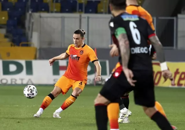Süper Lig: Gençlerbirliği: 0 - Galatasaray: 2 (Maç sonucu) Süper Lig: Gençlerbirliği: 0 - Galatasaray: 2 (Maç sonucu)