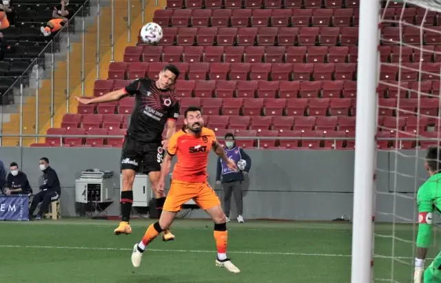 Süper Lig: Gençlerbirliği: 0 - Galatasaray: 2 (Maç sonucu) Süper Lig: Gençlerbirliği: 0 - Galatasaray: 2 (Maç sonucu)