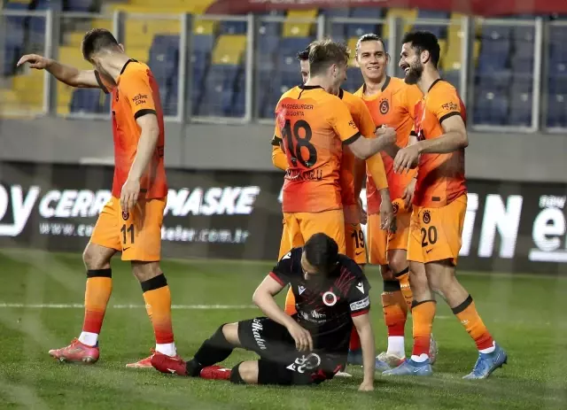 Süper Lig: Gençlerbirliği: 0 - Galatasaray: 2 (Maç sonucu) Süper Lig: Gençlerbirliği: 0 - Galatasaray: 2 (Maç sonucu)