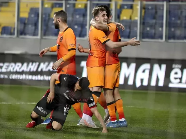 Süper Lig: Gençlerbirliği: 0 - Galatasaray: 2 (Maç sonucu) Süper Lig: Gençlerbirliği: 0 - Galatasaray: 2 (Maç sonucu)