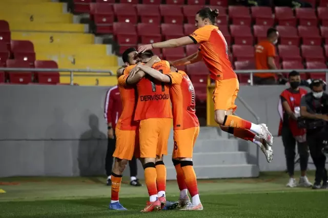 Süper Lig: Gençlerbirliği: 0 - Galatasaray: 2 (Maç sonucu) Süper Lig: Gençlerbirliği: 0 - Galatasaray: 2 (Maç sonucu)