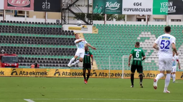 Süper Lig: Y. Denizlispor: 0 Çaykur Rizespor: 0 (İlk yarı) Süper Lig: Y. Denizlispor: 0 Çaykur Rizespor: 0 (İlk yarı)