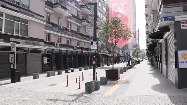 'Tam kapanmanın' ardından sessizlik hakim 'Tam kapanmanın' ardından sessizlik hakim