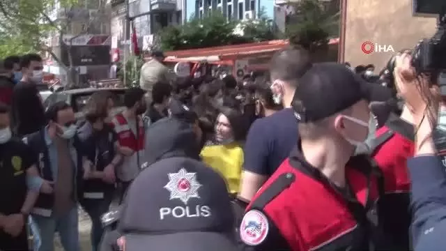 Son Dakika | 1 Mayıs'ta gözaltına alınan 256 kişi serbest bırakıldı Son Dakika | 1 Mayıs'ta gözaltına alınan 256 kişi serbest bırakıldı