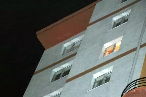 Son dakika haberleri! KAYSERİ 11'İNCİ KATTAN DÜŞEN 4 YAŞINDAKİ ÇOCUK ÖLDÜ Son dakika haberleri! KAYSERİ 11'İNCİ KATTAN DÜŞEN 4 YAŞINDAKİ ÇOCUK ÖLDÜ