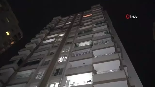 Son dakika haberleri | 13'üncü kattan aşağı düşen çocuk hayatını kaybetti Son dakika haberleri | 13'üncü kattan aşağı düşen çocuk hayatını kaybetti