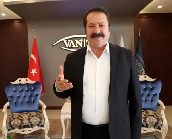 VAN 14 AYDIR KAPALI OLAN KAPIKÖY SINIR KAPISI, YENİDEN AÇILIYOR VAN 14 AYDIR KAPALI OLAN KAPIKÖY SINIR KAPISI, YENİDEN AÇILIYOR
