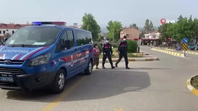 8 yıl 1 ay 15 gün hapis cezası bulunan kadın yakalandı 8 yıl 1 ay 15 gün hapis cezası bulunan kadın yakalandı