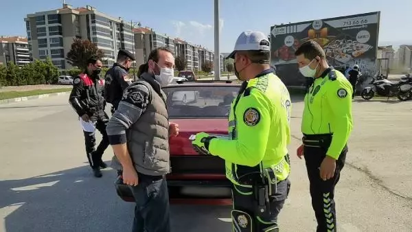 90 BİN TL'YE MODİFİYE ETTİĞİ OTOMOBİLİYLE 2'NCİ KEZ CEZA YEDİ
