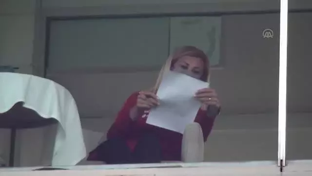 A Milli Kadın Futbol Takımı Teknik Direktörü Kıragası'ndan dünya kupası elemeleri değerlendirmesi A Milli Kadın Futbol Takımı Teknik Direktörü Kıragası'ndan dünya kupası elemeleri değerlendirmesi