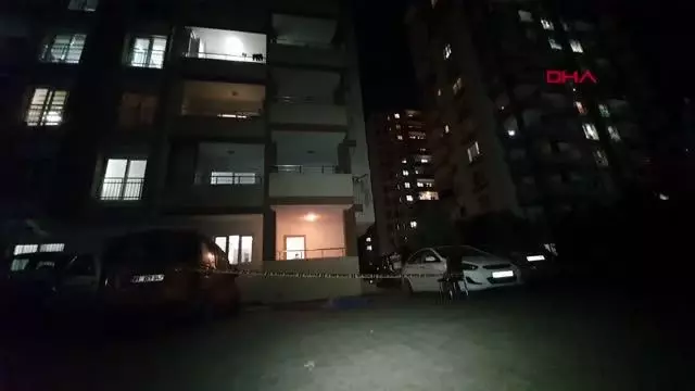 ADANA 13'ÜNCÜ KATTAN DÜŞEN ÇOCUK HAYATINI KAYBETTİ ADANA 13'ÜNCÜ KATTAN DÜŞEN ÇOCUK HAYATINI KAYBETTİ