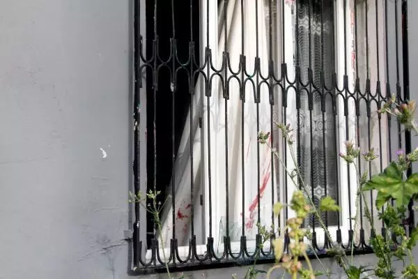ADANA'DAKİ PATLAMANIN NEDENİ EL YAPIMI BOMBA ADANA'DAKİ PATLAMANIN NEDENİ EL YAPIMI BOMBA