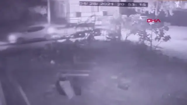 ANTALYA EVİN ÖNÜNDE BAĞLI KÖPEĞE SİLAHLI SALDIRININ 2 ŞÜPHELİSİ YAKALANDI ANTALYA EVİN ÖNÜNDE BAĞLI KÖPEĞE SİLAHLI SALDIRININ 2 ŞÜPHELİSİ YAKALANDI