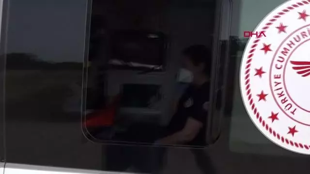 ANTALYA ORMANLIK ALANDA KENDİSİNİ YAKTI, AĞIR YARALANDI ANTALYA ORMANLIK ALANDA KENDİSİNİ YAKTI, AĞIR YARALANDI