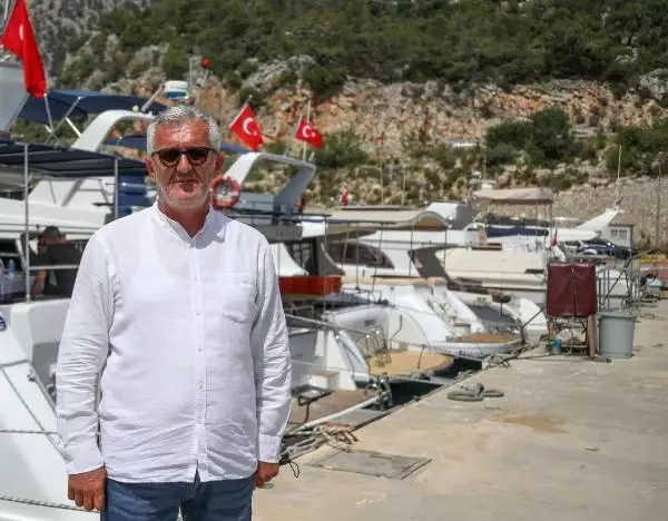 ANTALYALI YATÇILAR, MUĞLA'DAKİ MESLEKTAŞLARI GİBİ TURA ÇIKMAK İSTİYOR ANTALYALI YATÇILAR, MUĞLA'DAKİ MESLEKTAŞLARI GİBİ TURA ÇIKMAK İSTİYOR