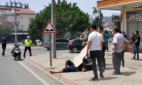 Son dakika gündem: Arı soktu; motosikletle hastaneye giderken kaldırıma çarptı