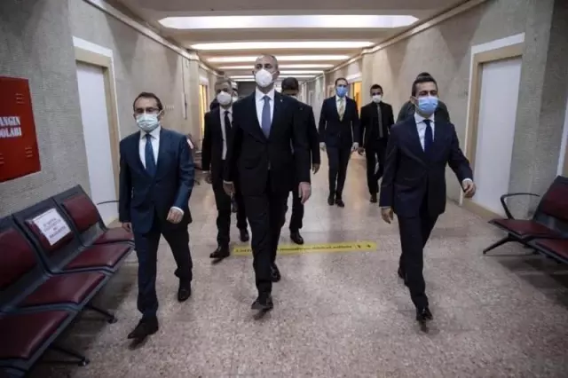 Son dakika haberleri | Bakan Gül'den Ankara Adliyesinde salgın tedbirlerini inceledi Son dakika haberleri | Bakan Gül'den Ankara Adliyesinde salgın tedbirlerini inceledi