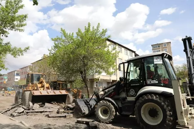Başkan Çolakbayrakdar, 'Fevzi Çakmak'da konfor artıyor' Başkan Çolakbayrakdar, 'Fevzi Çakmak'da konfor artıyor'