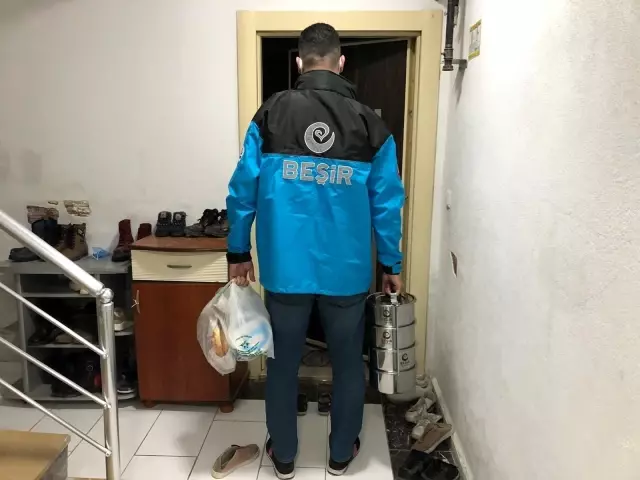 'Bir Kap Bir Kalp' projesi hakkında Vali Şentürk'e bilgi verdiler 'Bir Kap Bir Kalp' projesi hakkında Vali Şentürk'e bilgi verdiler